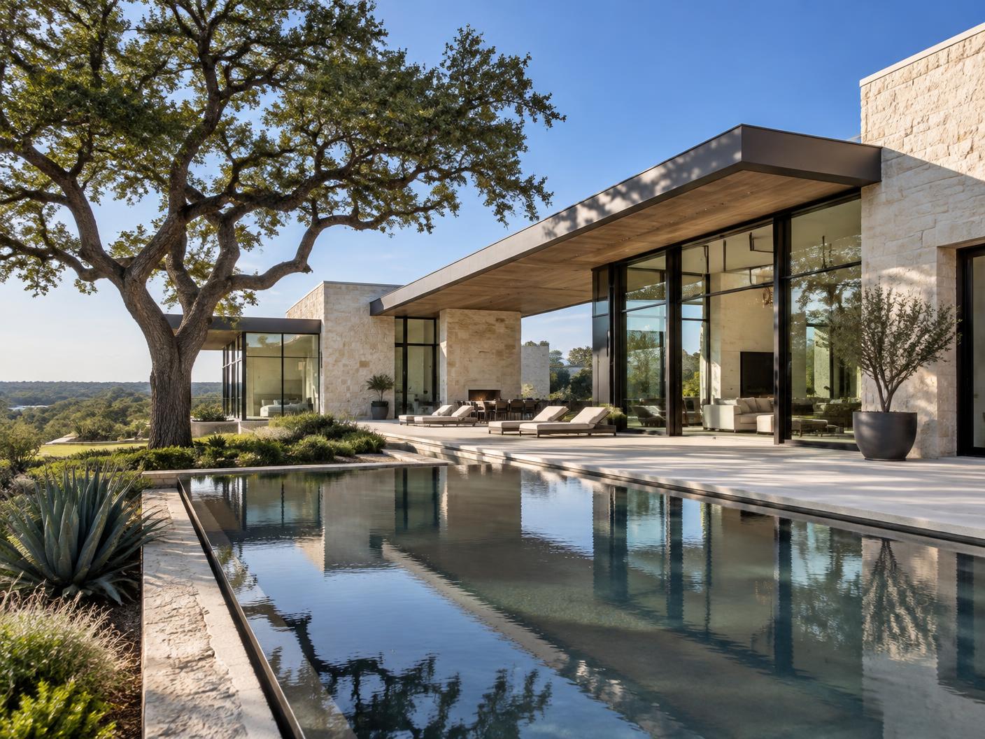 Bright contemporary Texas residence exterior